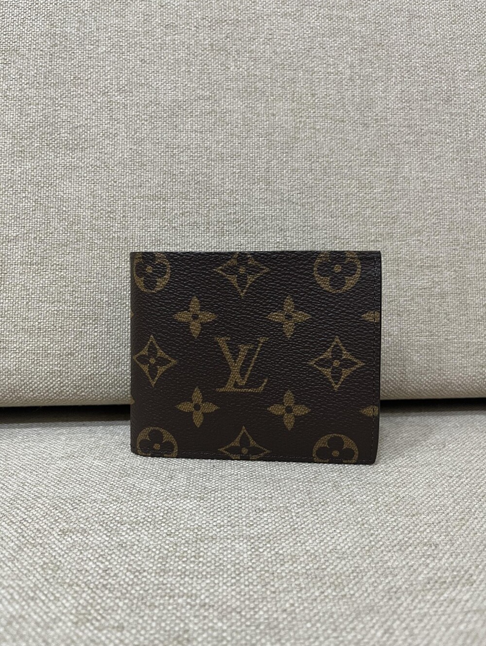 Louis Vuitton Tan/Brown Leather Money Clip Wallet